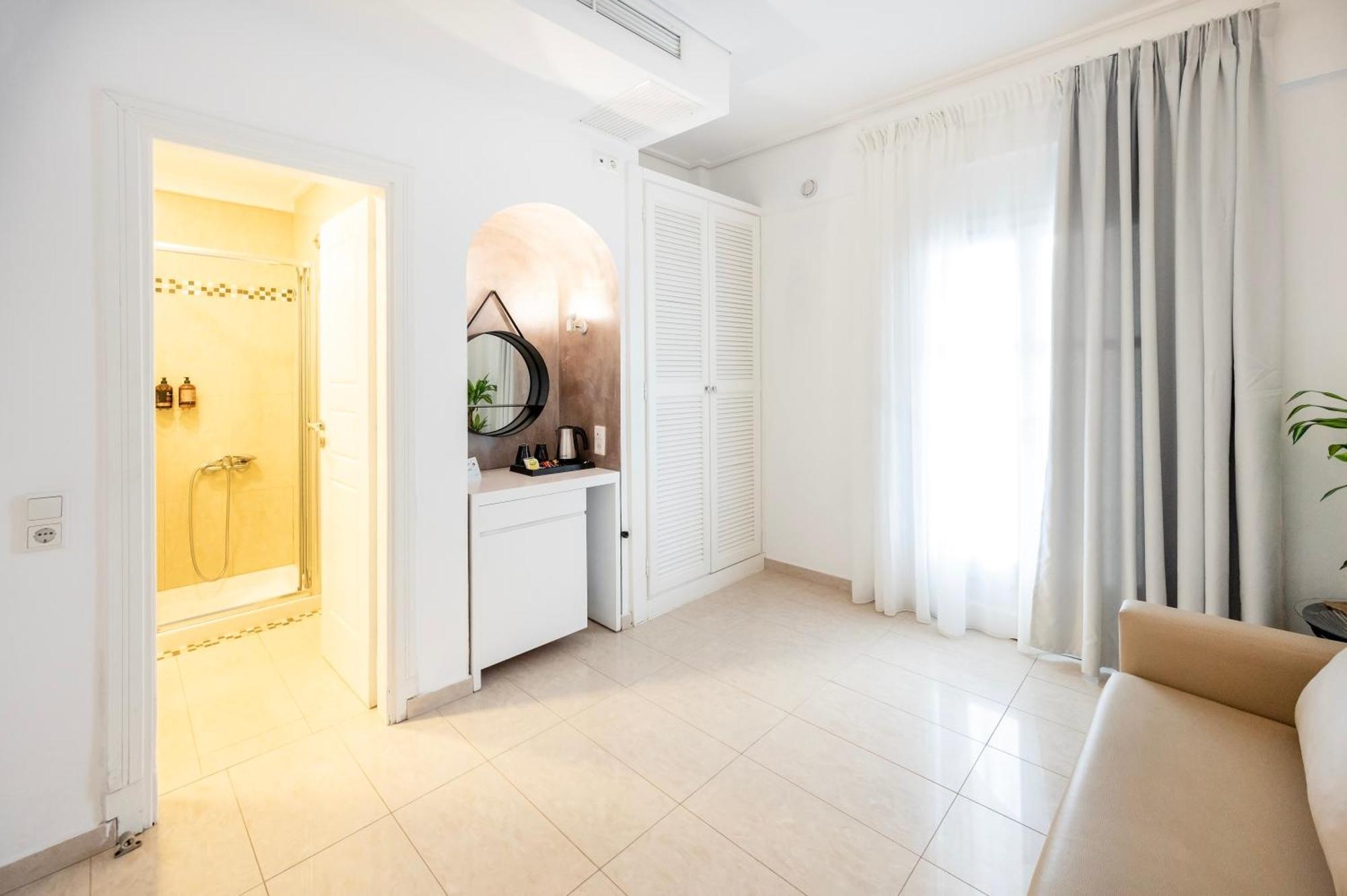 Orizontes Hotel Santorini Pýrgos Zewnętrze zdjęcie